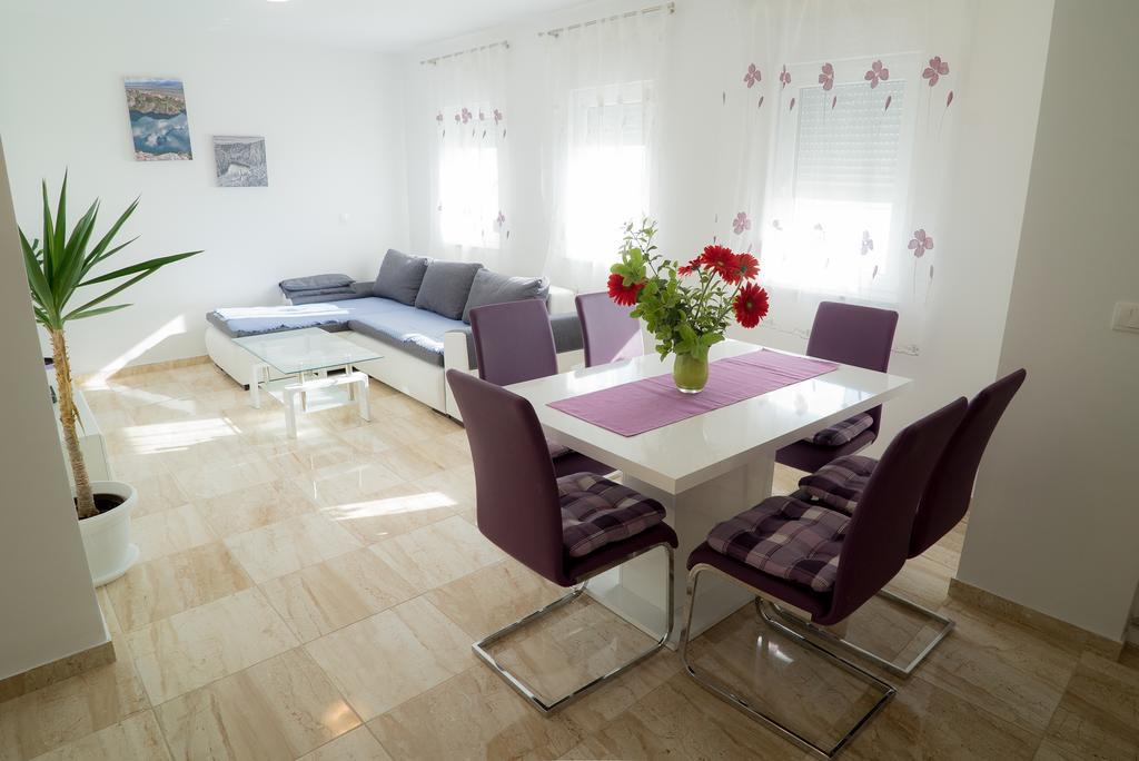 Apartmani Ruzica Makarska Luaran gambar